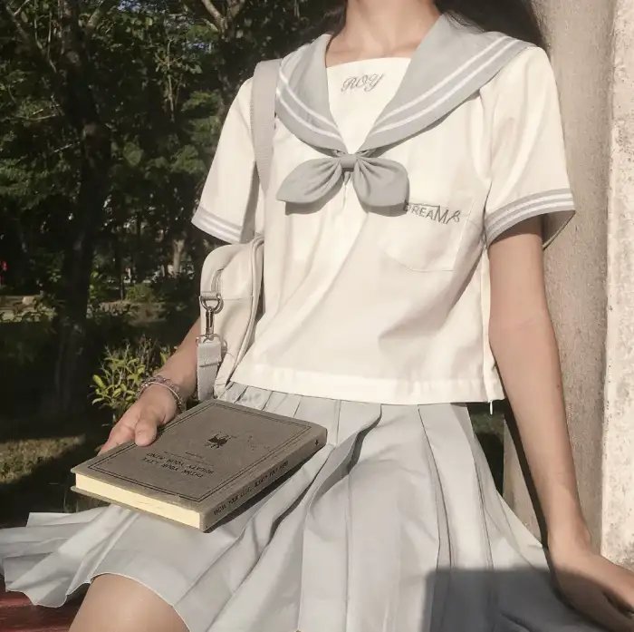 飞女正传